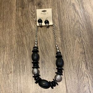 Black And Silver Matching Earring and Necklace Set